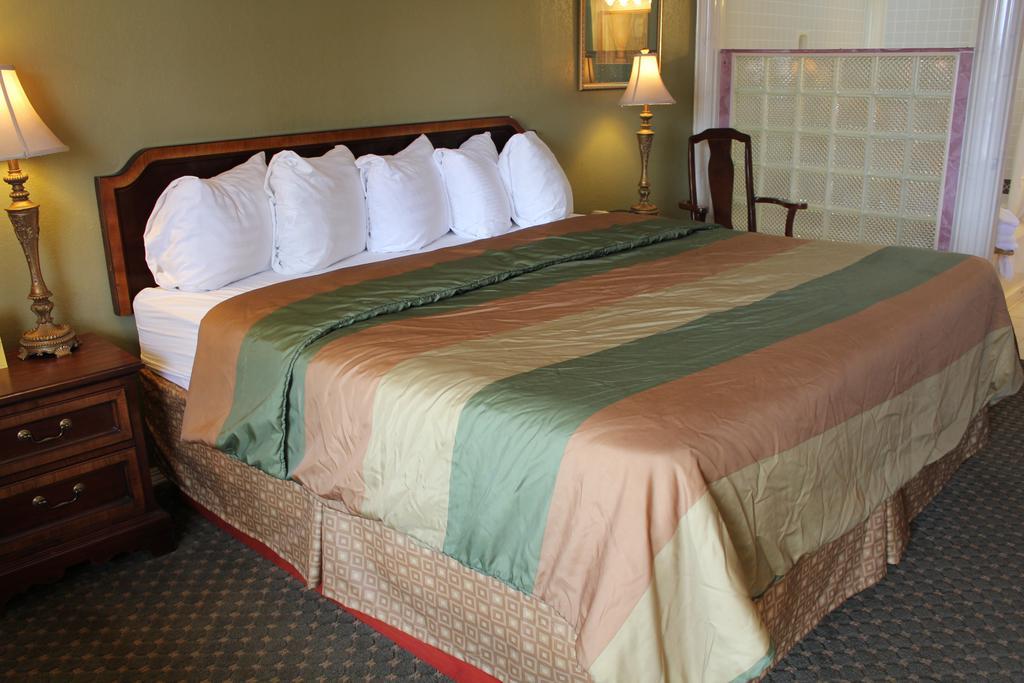 Rodeway Inn & Suites Nashville Chambre photo