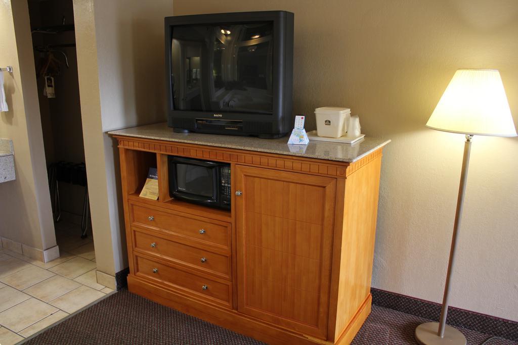 Rodeway Inn & Suites Nashville Chambre photo